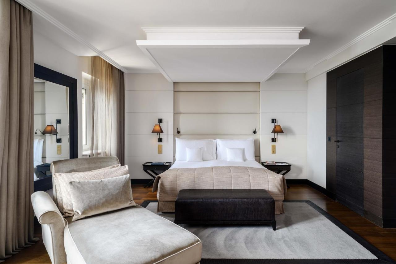 Lausanne Palace Экстерьер фото A bedroom at the Mandarin Oriental, Munich